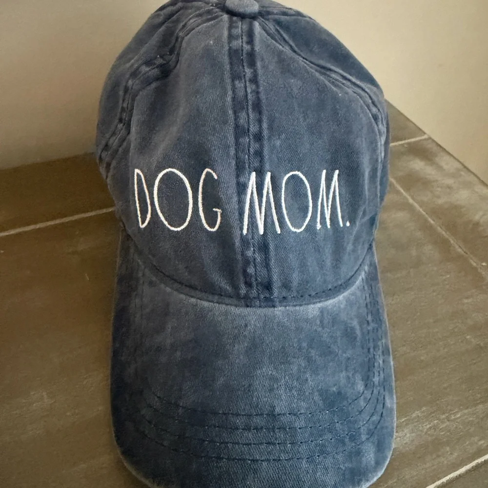 NWT - Rae Dunn - Dog Mom Navy Blue Cotton Baseball Cap